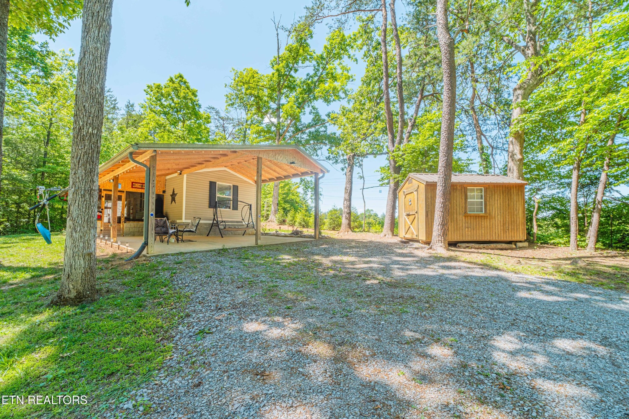 129 Smith Road Maryville, TN 37803 - Photo 1 of 27 Gallery Image 1