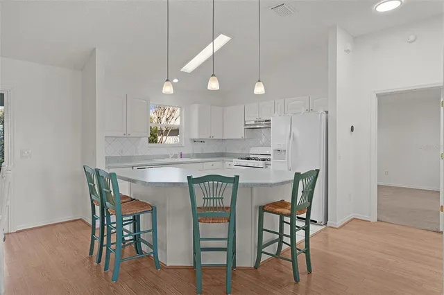 $300,000 | 1270 Weaton Court, The Villages, FL 32162