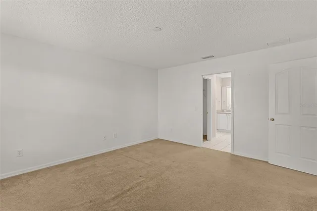 $300,000 | 1270 Weaton Court, The Villages, FL 32162