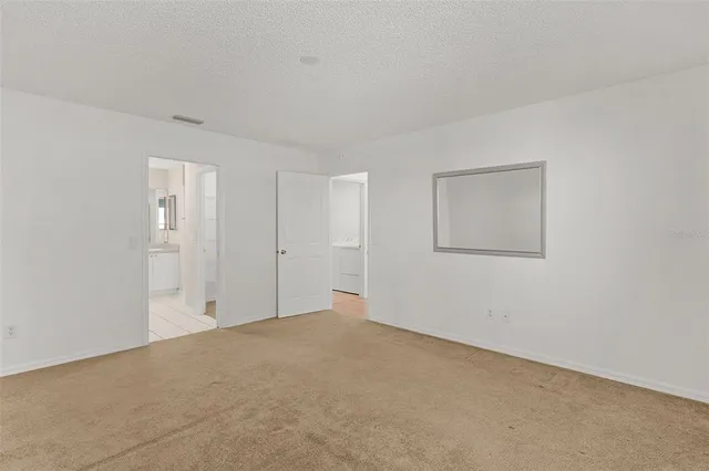 $300,000 | 1270 Weaton Court, The Villages, FL 32162