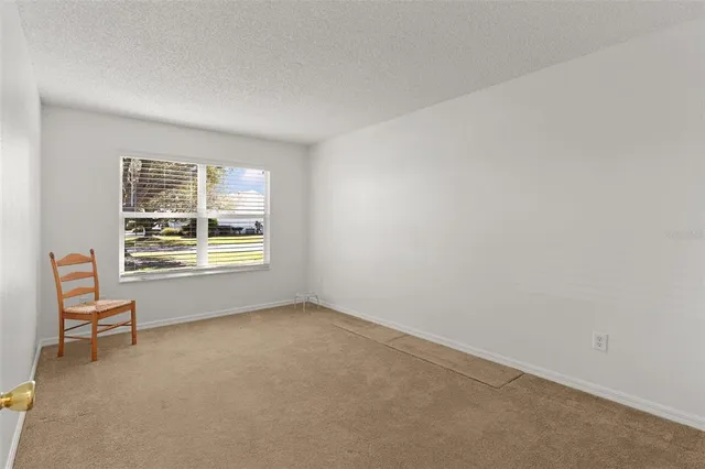 $300,000 | 1270 Weaton Court, The Villages, FL 32162