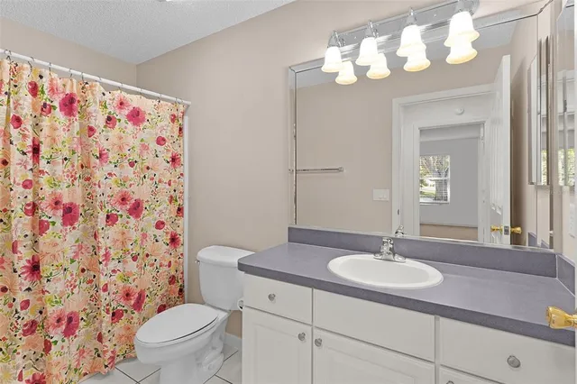 $300,000 | 1270 Weaton Court, The Villages, FL 32162