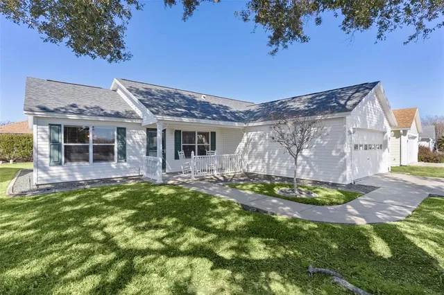 $300,000 | 1270 Weaton Court, The Villages, FL 32162