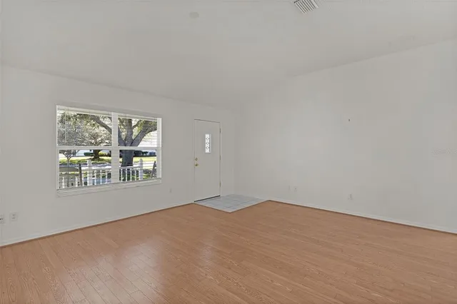 $300,000 | 1270 Weaton Court, The Villages, FL 32162