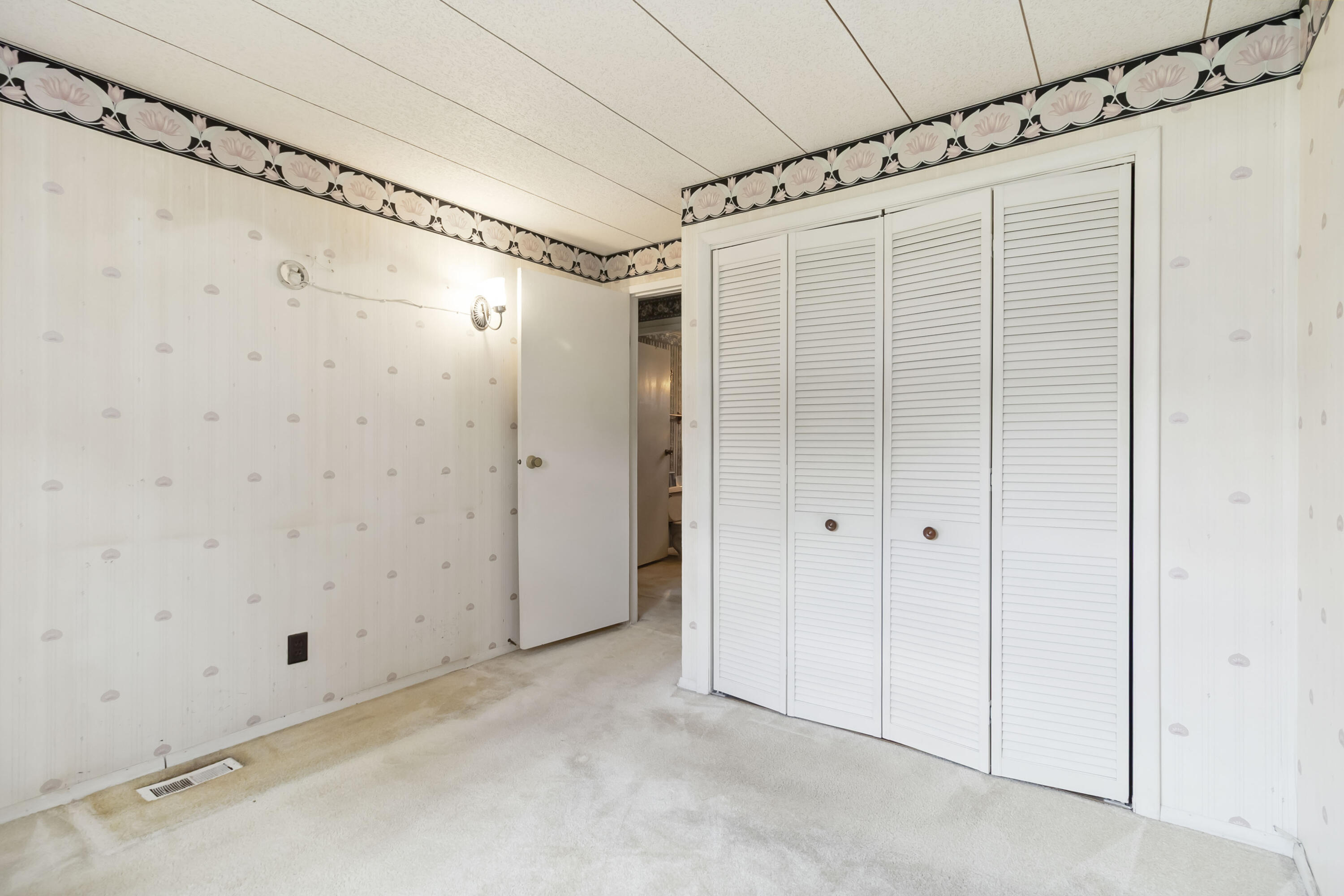 445 Flint Road Waco, KY 40385 - Photo 22 of 34 021