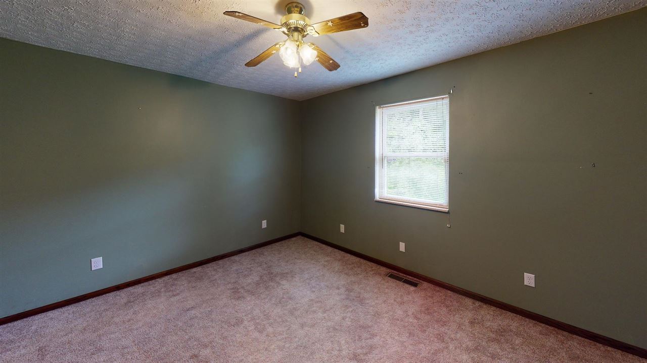 4975 Roach Road Salt Rock, WV 25559 - Photo 19 of 25 Gallery Image 19