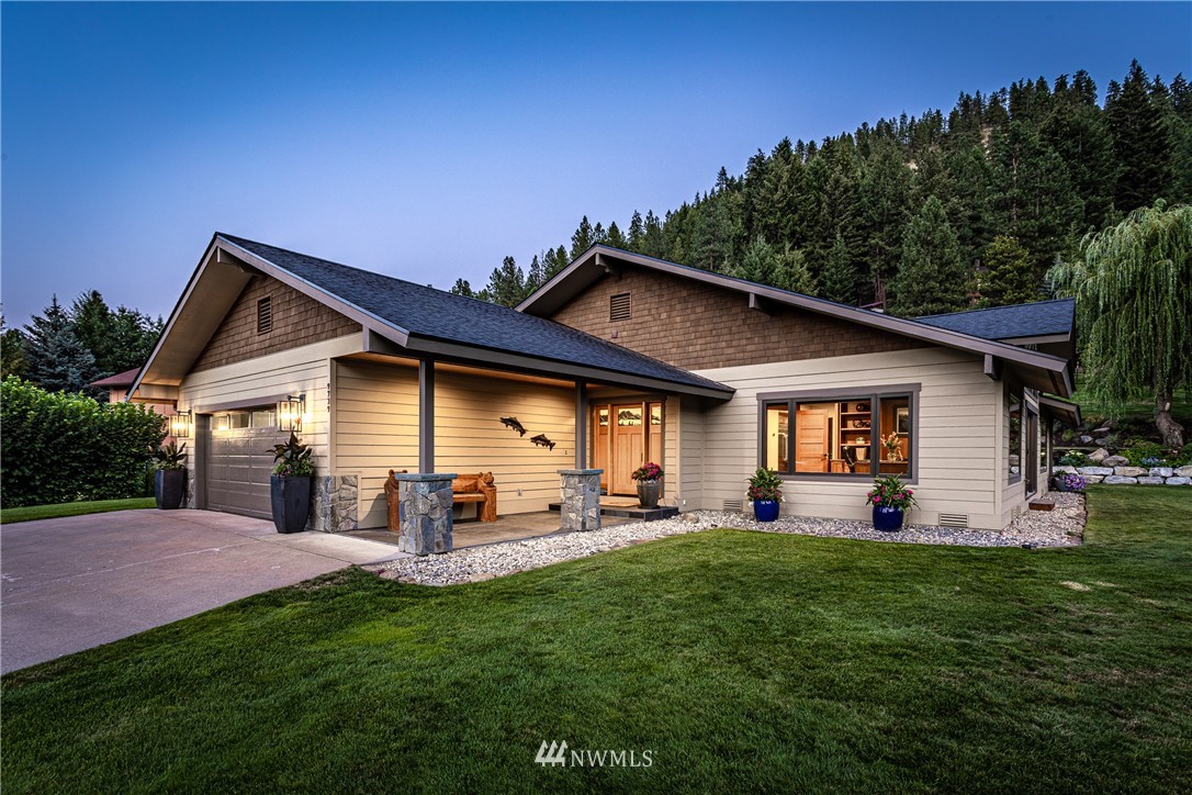 9739 Dye Road Leavenworth, WA 98826 - Photo 4 of 25 Gallery Image 4