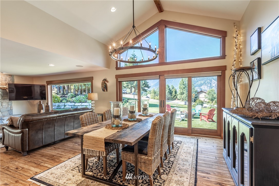 9739 Dye Road Leavenworth, WA 98826 - Photo 6 of 25 Gallery Image 6