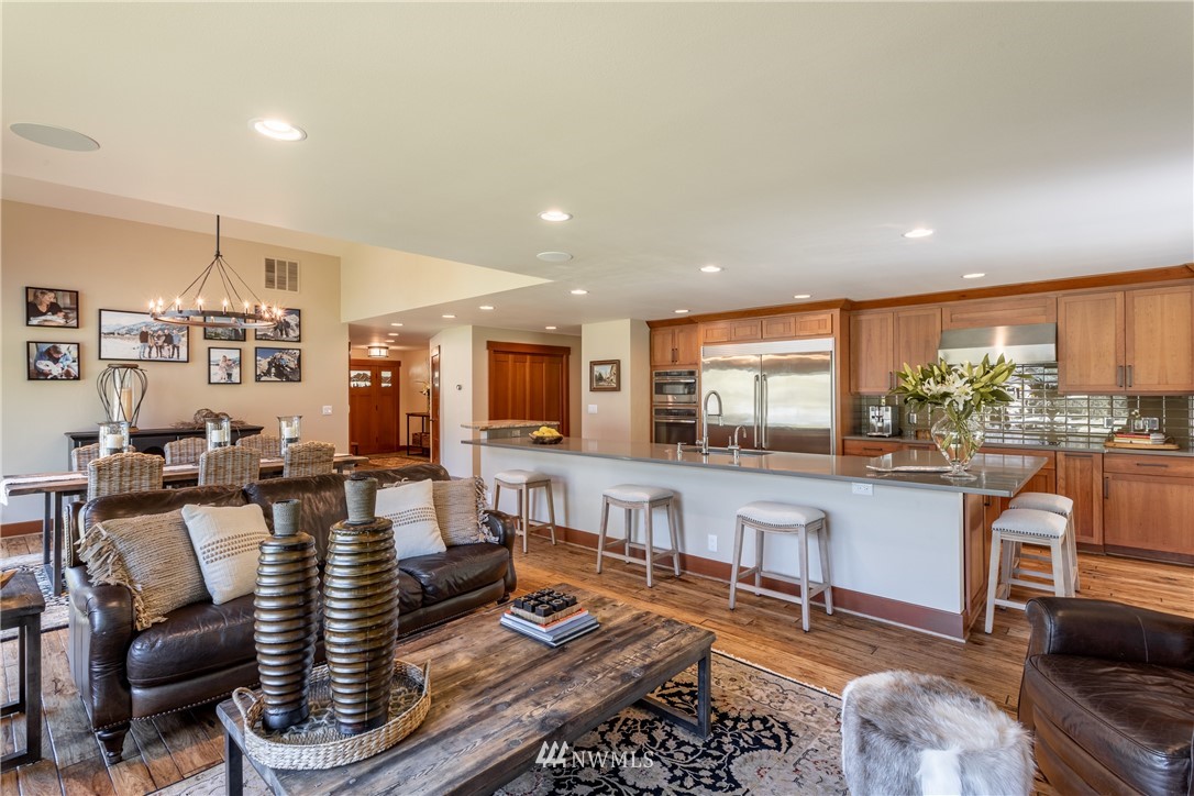 9739 Dye Road Leavenworth, WA 98826 - Photo 10 of 25 Gallery Image 10