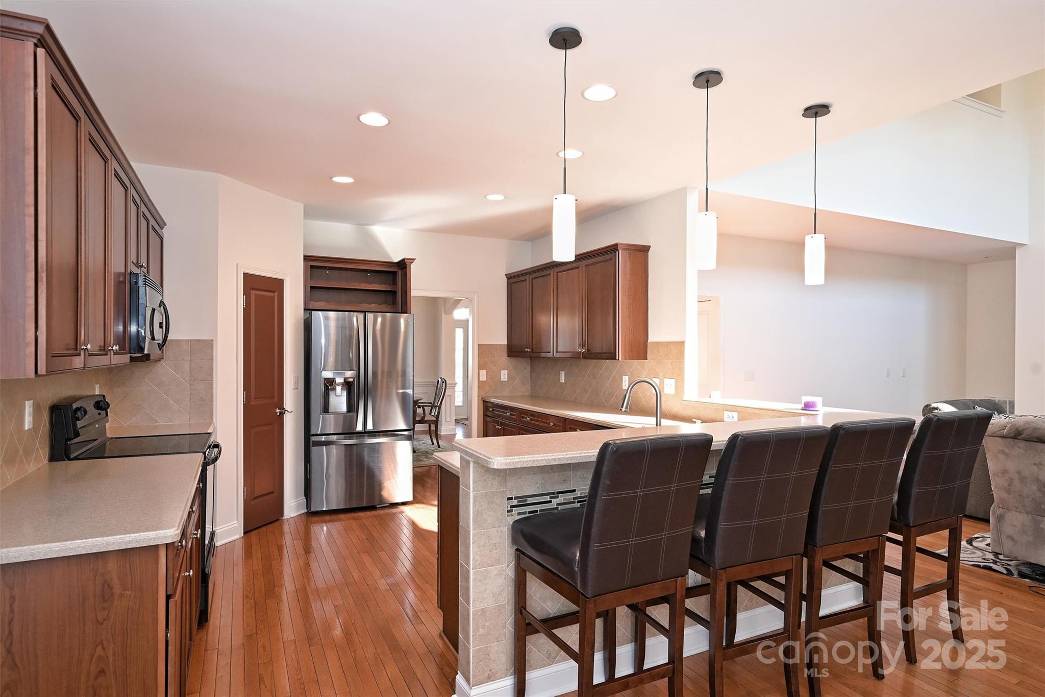 8816 Castle Cliff Drive Matthews, NC 28105 - Photo 17 of 43