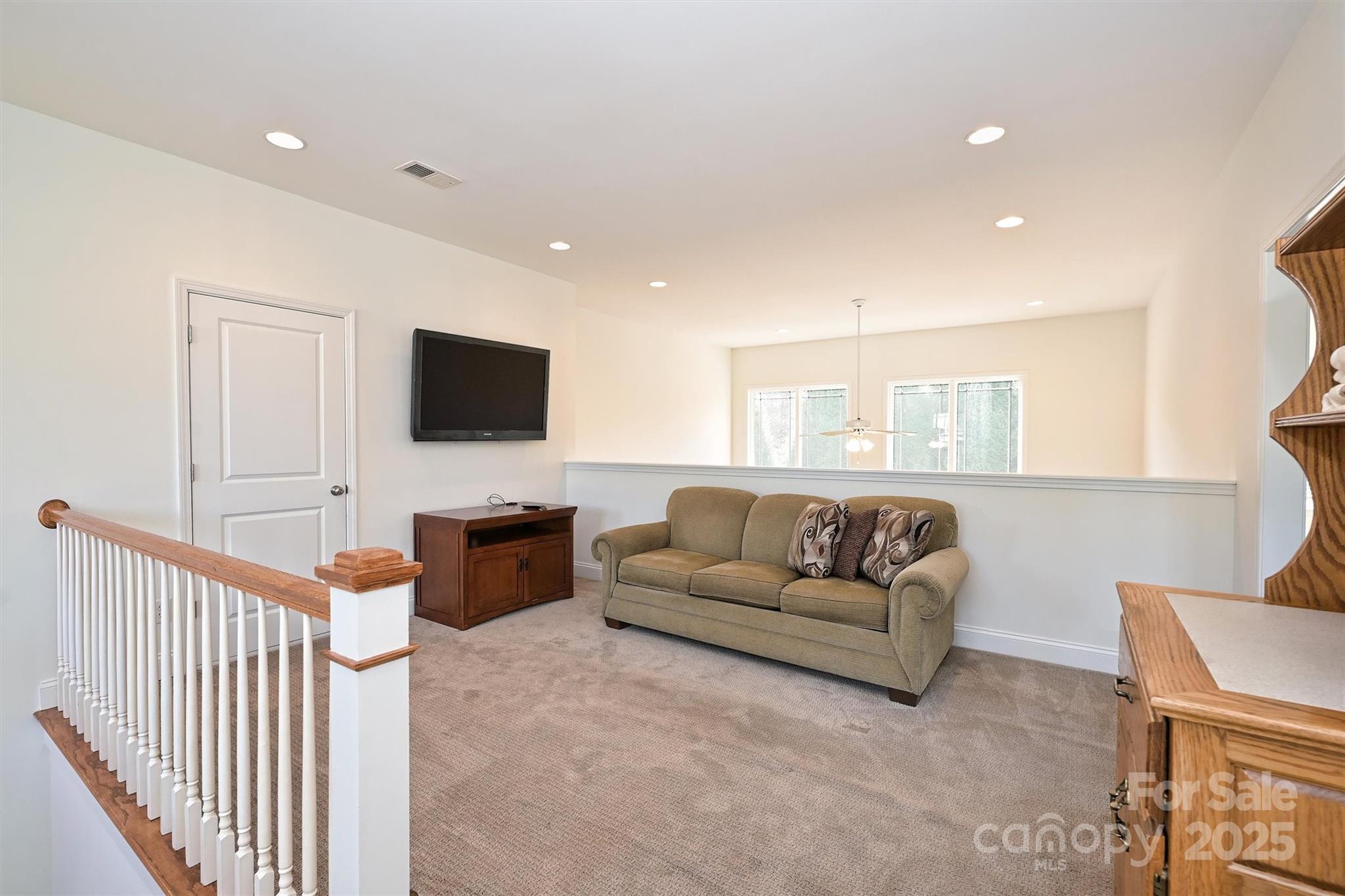 8816 Castle Cliff Drive Matthews, NC 28105 - Photo 30 of 43