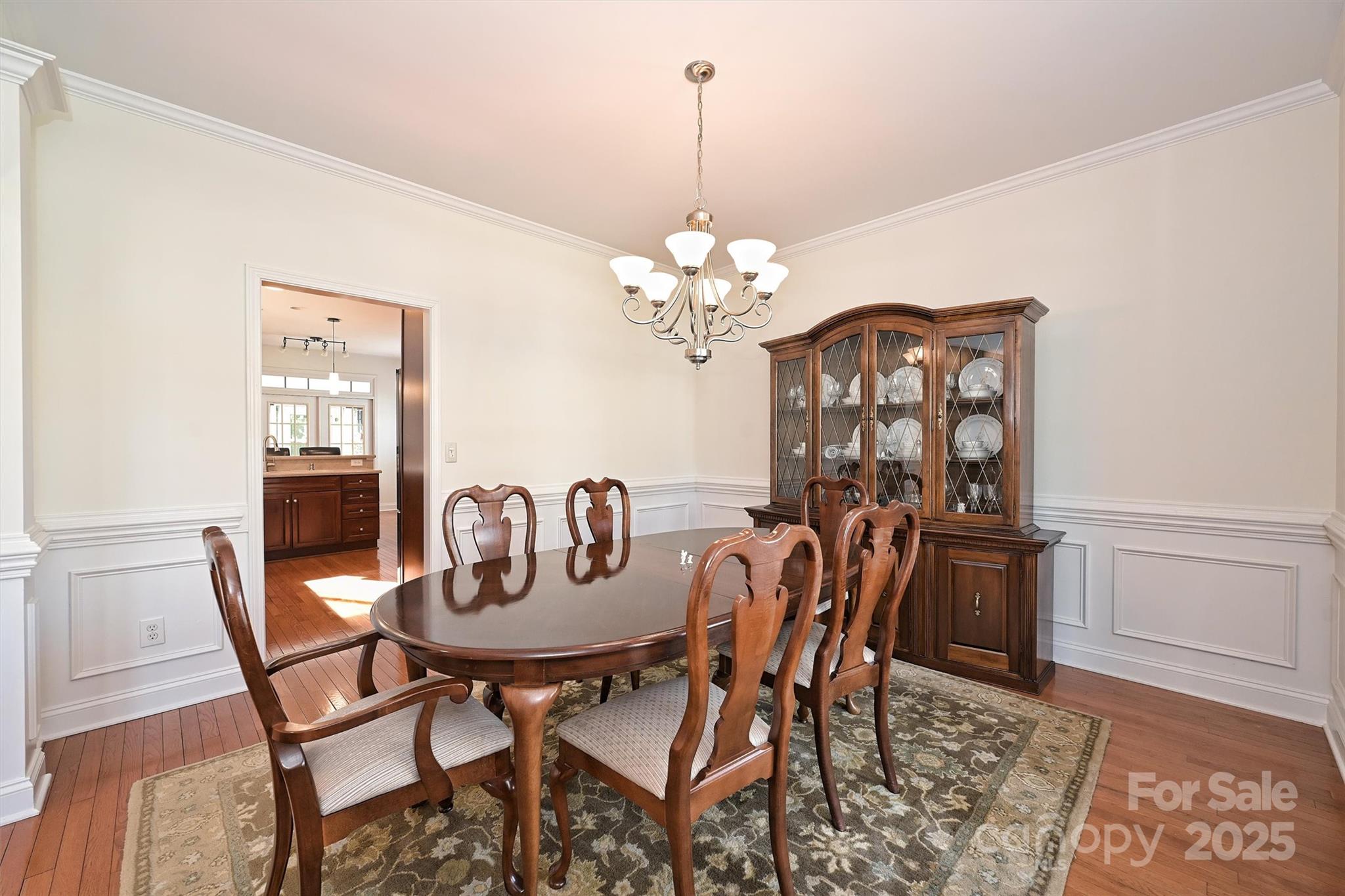 8816 Castle Cliff Drive Matthews, NC 28105 - Photo 8 of 43