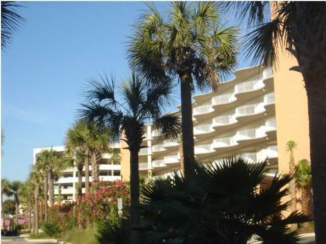 1110 Santa Rosa Boulevard, Unit A622 Fort Walton Beach, FL 32548 - Photo 25 of 27 a view of a palm tree