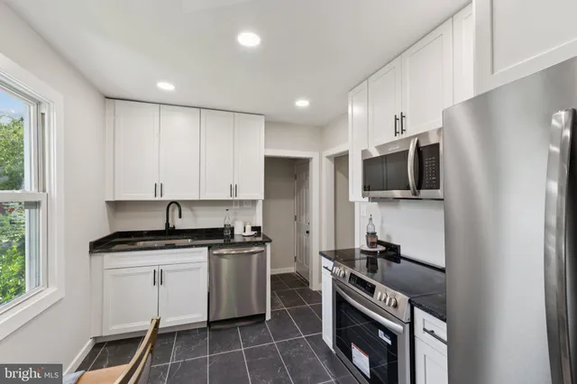 $399,450 | 4311 Elgin Court, Suitland, MD 20746