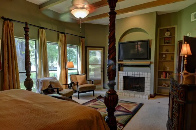 $3,000 | 2629 Calle Del Roble, Kerrville, TX 78028