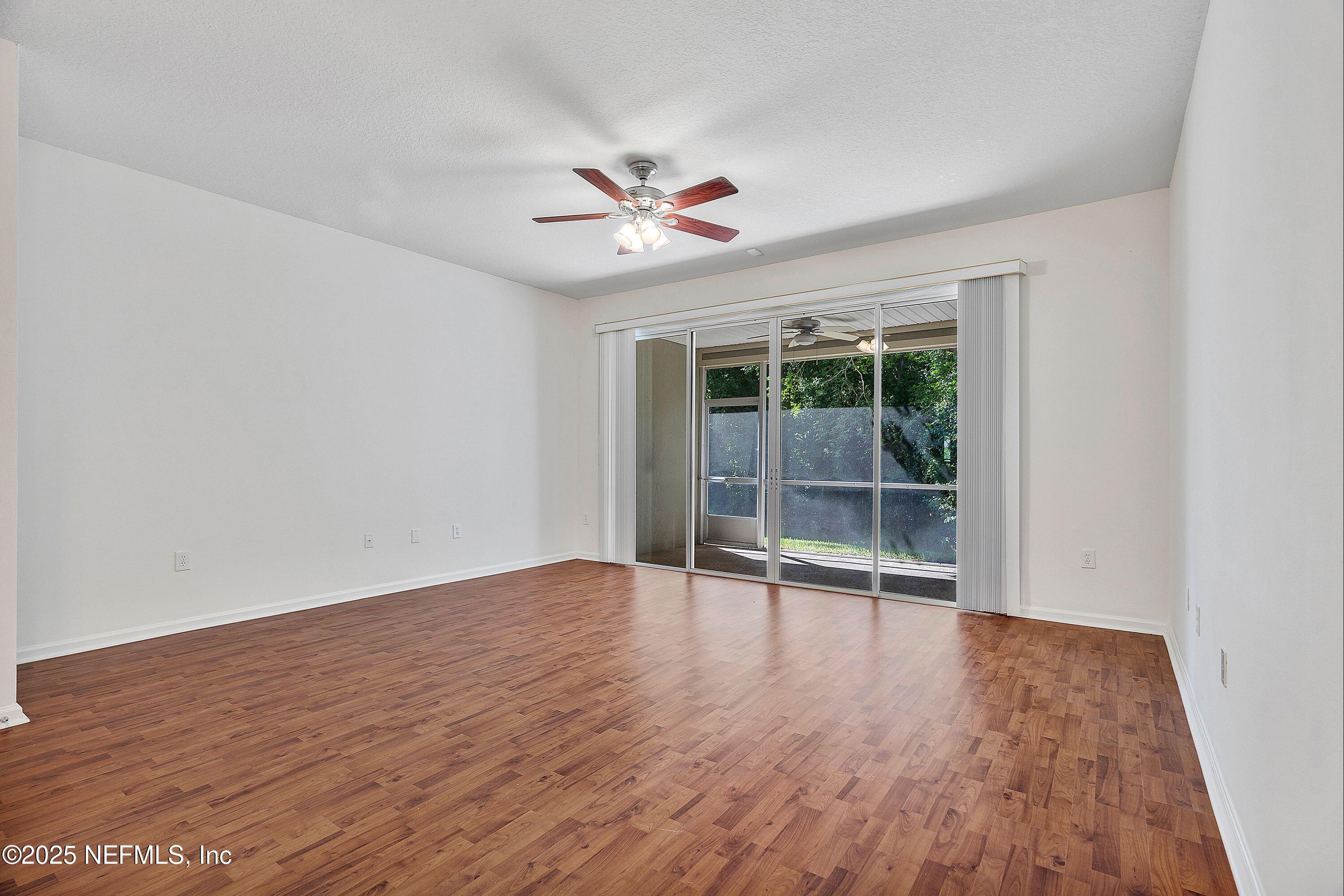 7073 Roundleaf Drive Jacksonville, FL 32258 - Photo 16 of 41 mls-7073 Roundleaf Dr-17