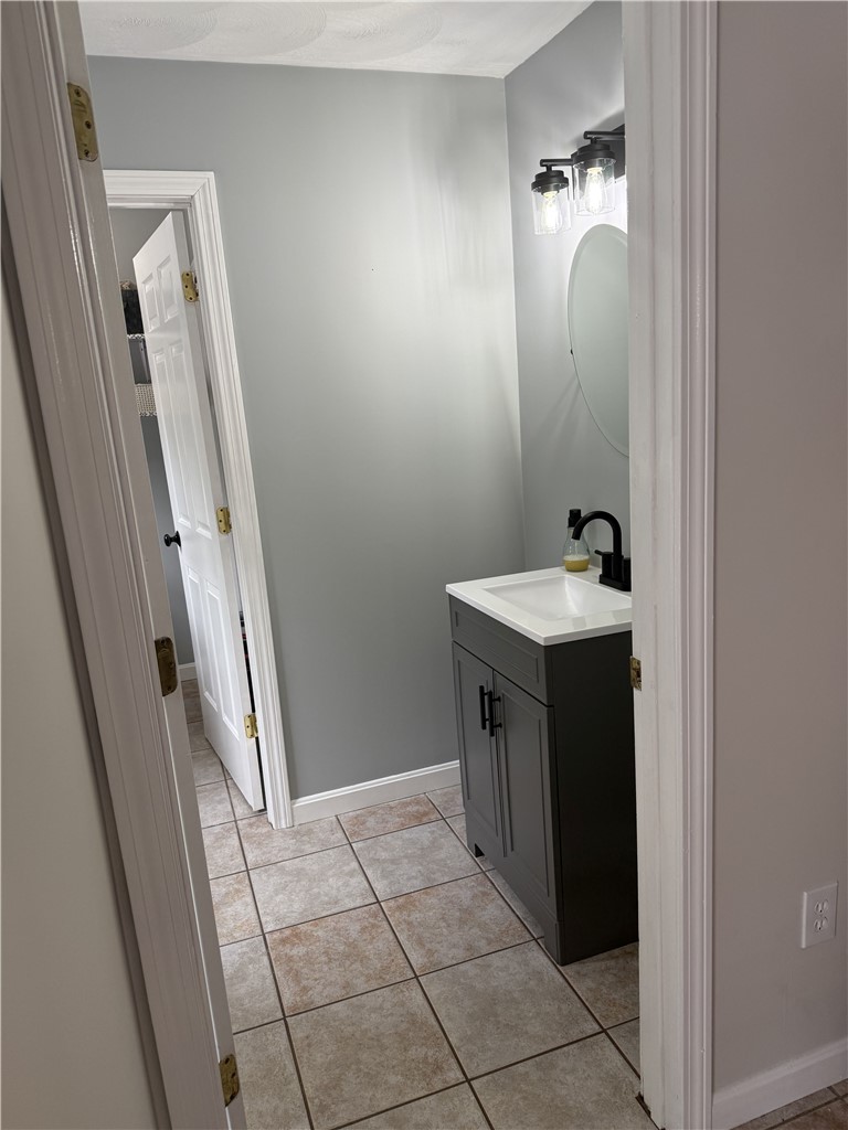 299 Robin Hollow Road West Greenwich, RI 02817 - Photo 16 of 43