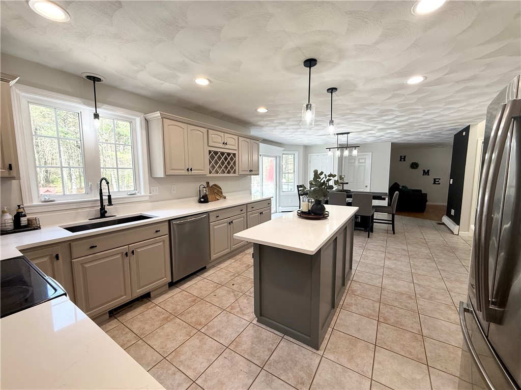 299 Robin Hollow Road West Greenwich, RI 02817 - Photo 4 of 43