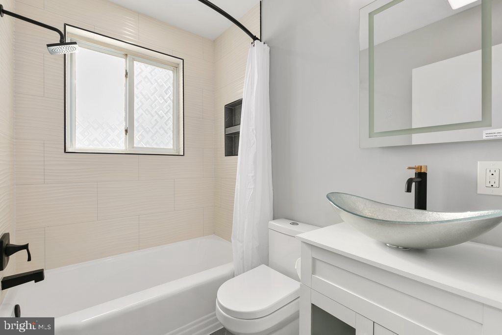 2405 Kimberly Street Silver Spring, MD 20902 - Photo 36 of 55