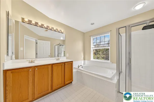 $2,600 | 4596 Jasmine Drive, Center Valley, PA 18034