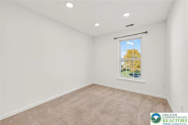 $2,600 | 4596 Jasmine Drive, Center Valley, PA 18034