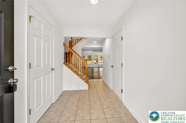 $2,600 | 4596 Jasmine Drive, Center Valley, PA 18034