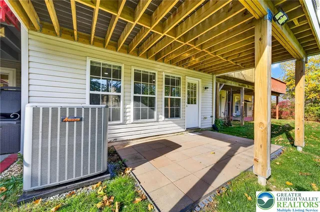 $2,600 | 4596 Jasmine Drive, Center Valley, PA 18034