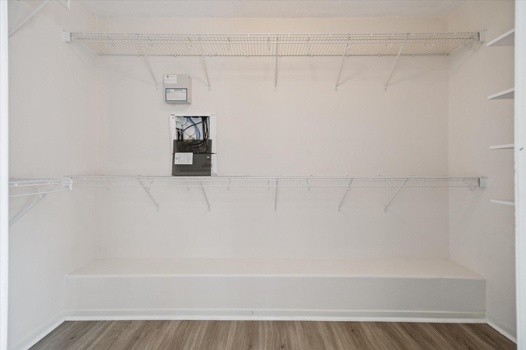 17610 Prospect Meadows Drive Houston, TX 77095 - Photo 18 of 33 a close up of a bathtub