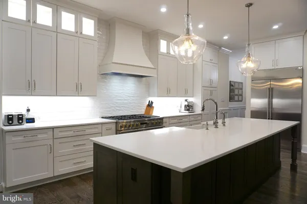 $1,699,000 | 20269 Island View Court, Sterling, VA 20165