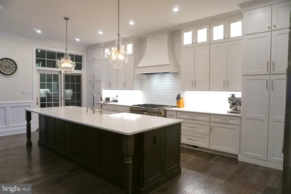 $1,699,000 | 20269 Island View Court, Sterling, VA 20165