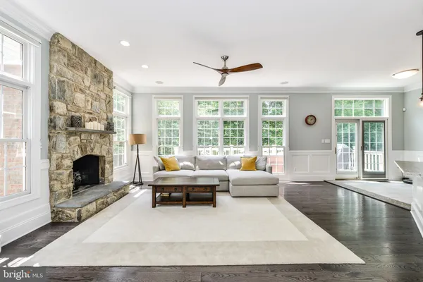 $1,699,000 | 20269 Island View Court, Sterling, VA 20165