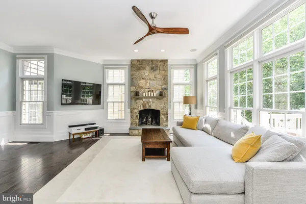 $1,699,000 | 20269 Island View Court, Sterling, VA 20165