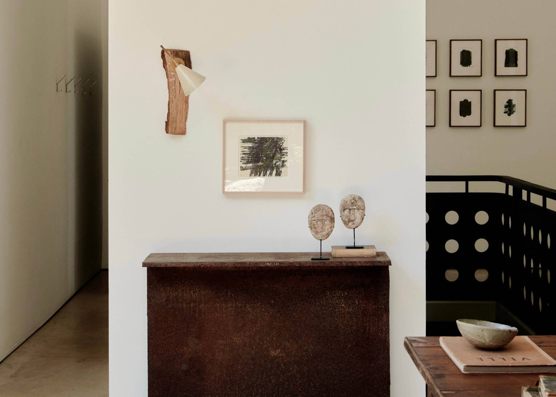 78 Windmill Lane Bridgehampton, NY 11932 - Photo 20 of 32 a front view of a house with exposed radiator