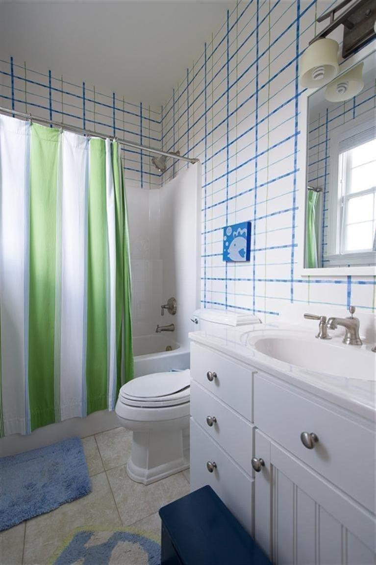 2373 Rockminster Road Lexington, KY 40509 - Photo 46 of 61 Jack-N-Jill bath between two bedrooms up