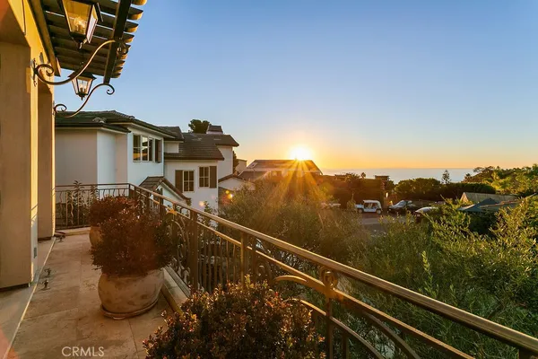 $60,000 | 136 Emerald Bay, Laguna Beach, CA 92651