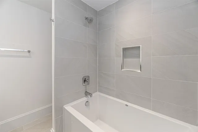 $1,119,000 | 1701 Hermann Drive, Unit 34L, Houston, TX 77004