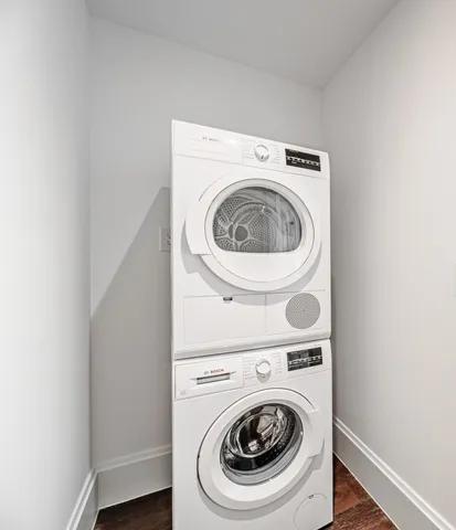 $1,119,000 | 1701 Hermann Drive, Unit 34L, Houston, TX 77004