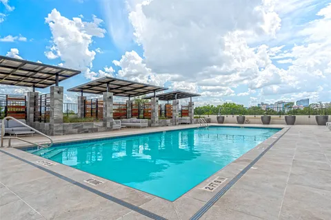 $1,119,000 | 1701 Hermann Drive, Unit 34L, Houston, TX 77004