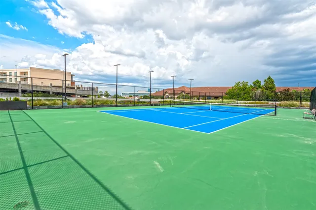 $1,119,000 | 1701 Hermann Drive, Unit 34L, Houston, TX 77004