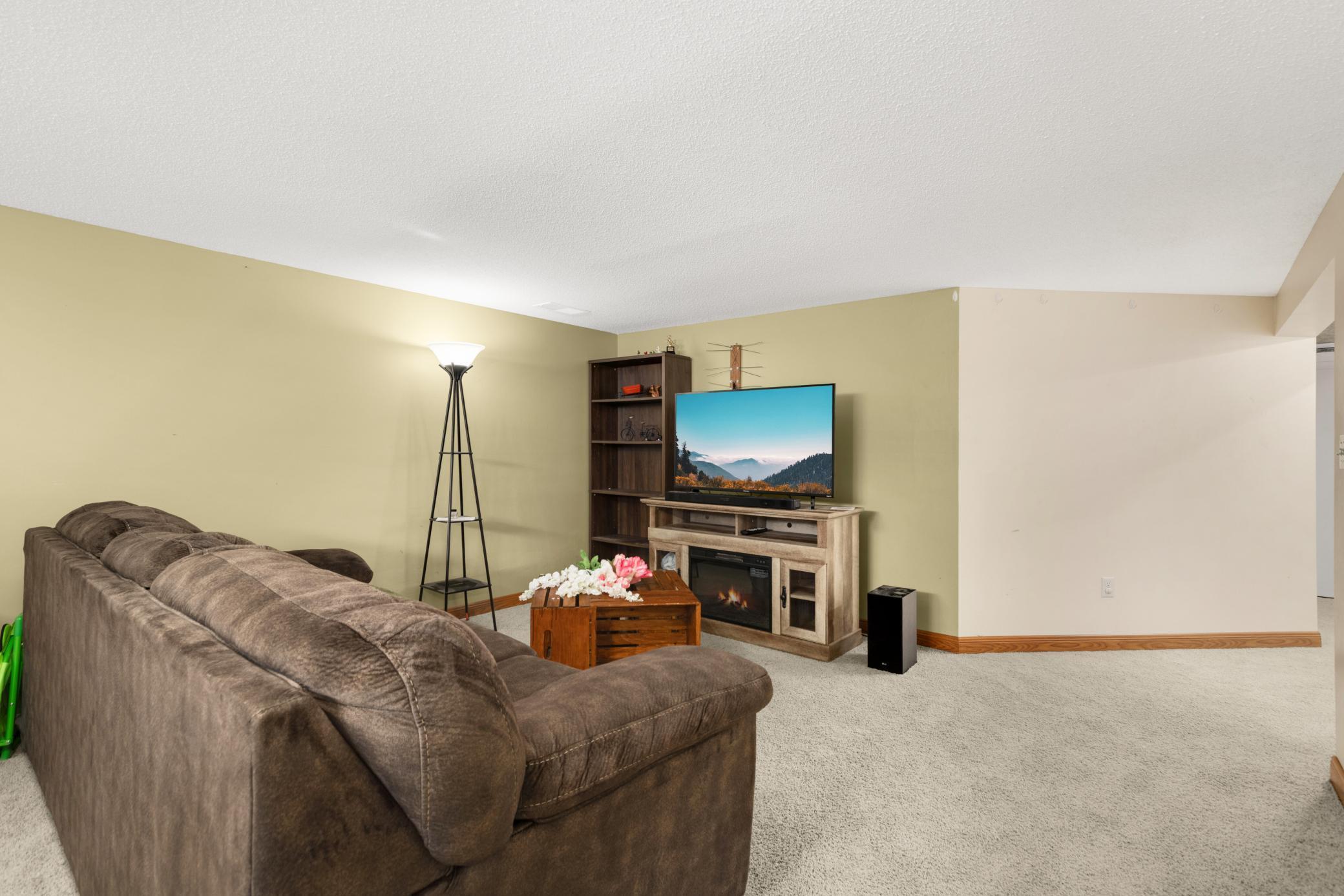 801 8th Street Farmington, MN 55024 - Photo 22 of 31