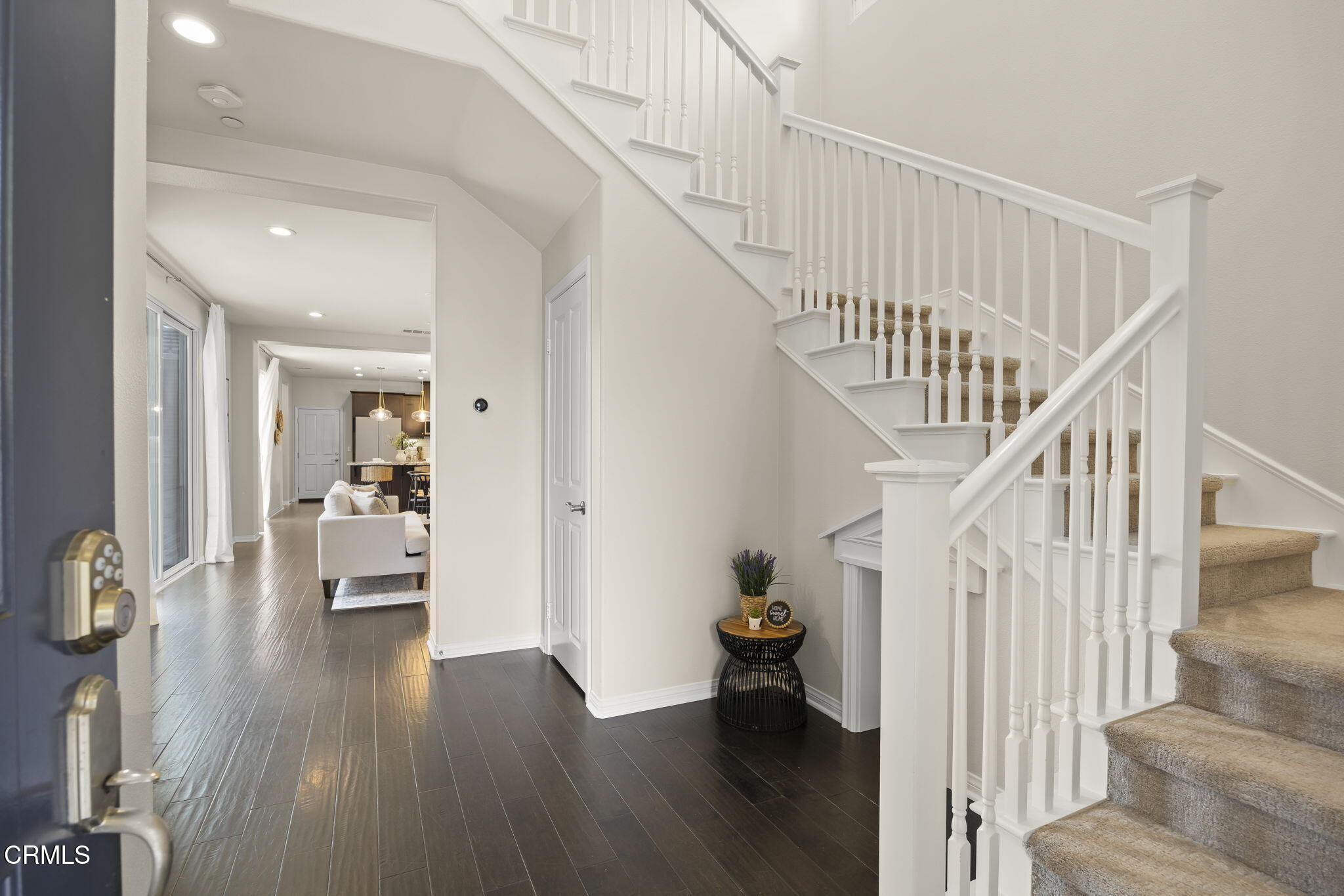 3430 North Oxnard Boulevard Oxnard, CA 93036 - Photo 4 of 53 6-web-or-mls-Upmarketmedia_3430Oxn-15