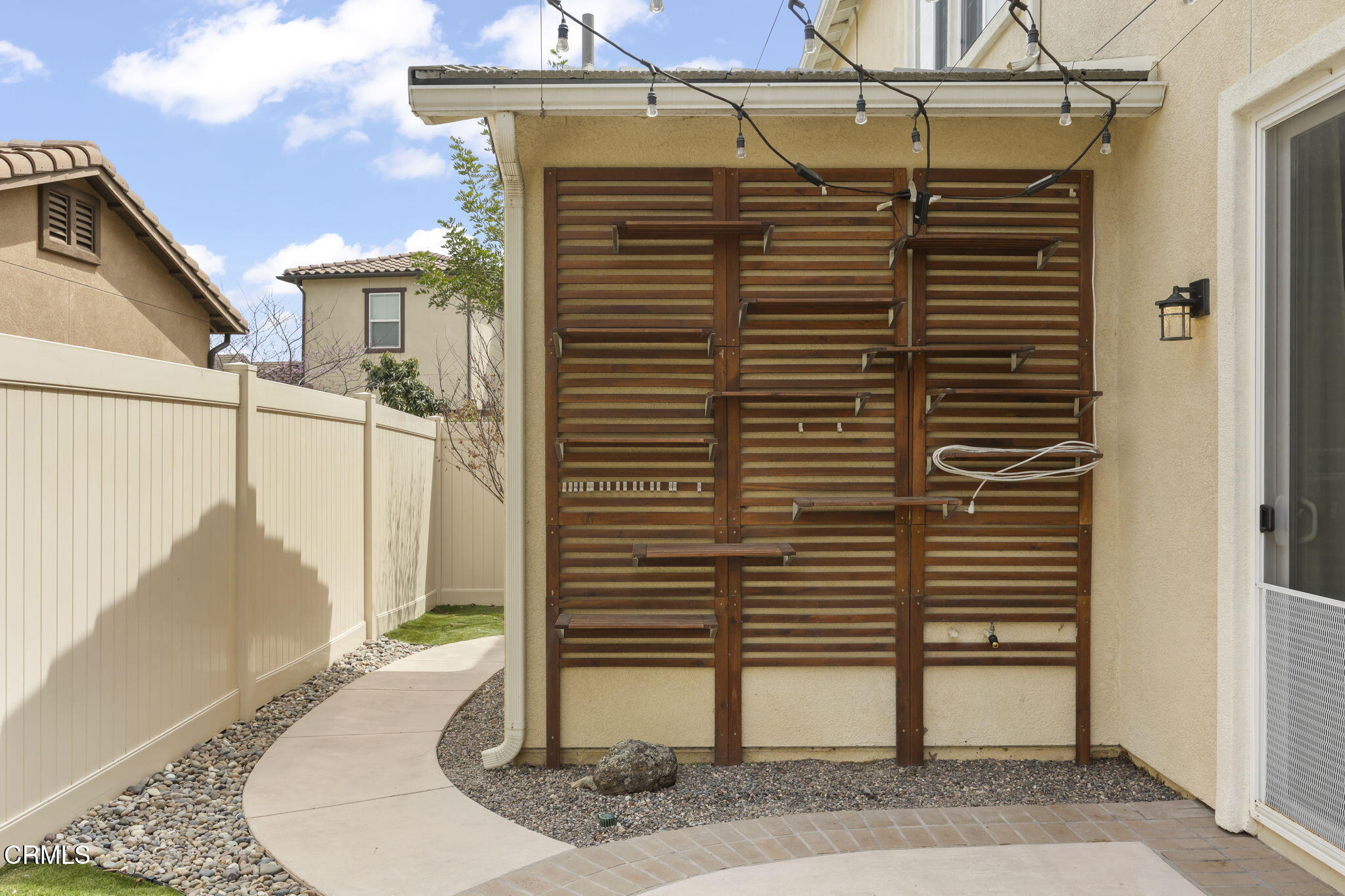 3430 North Oxnard Boulevard Oxnard, CA 93036 - Photo 42 of 53 49-web-or-mls-Upmarketmedia_3430Oxn-149