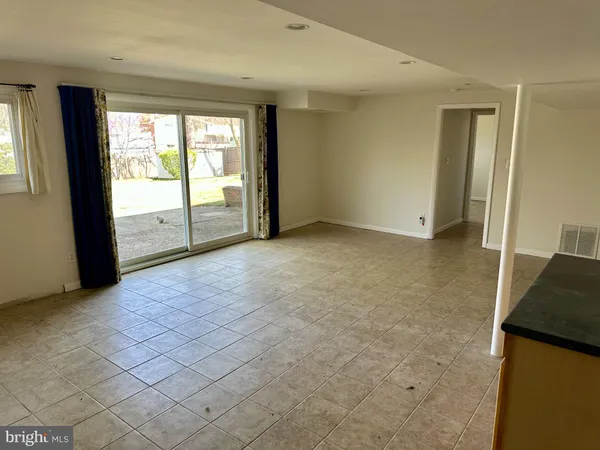 $775,000 | 7706 Bristow Drive, Annandale, VA 22003