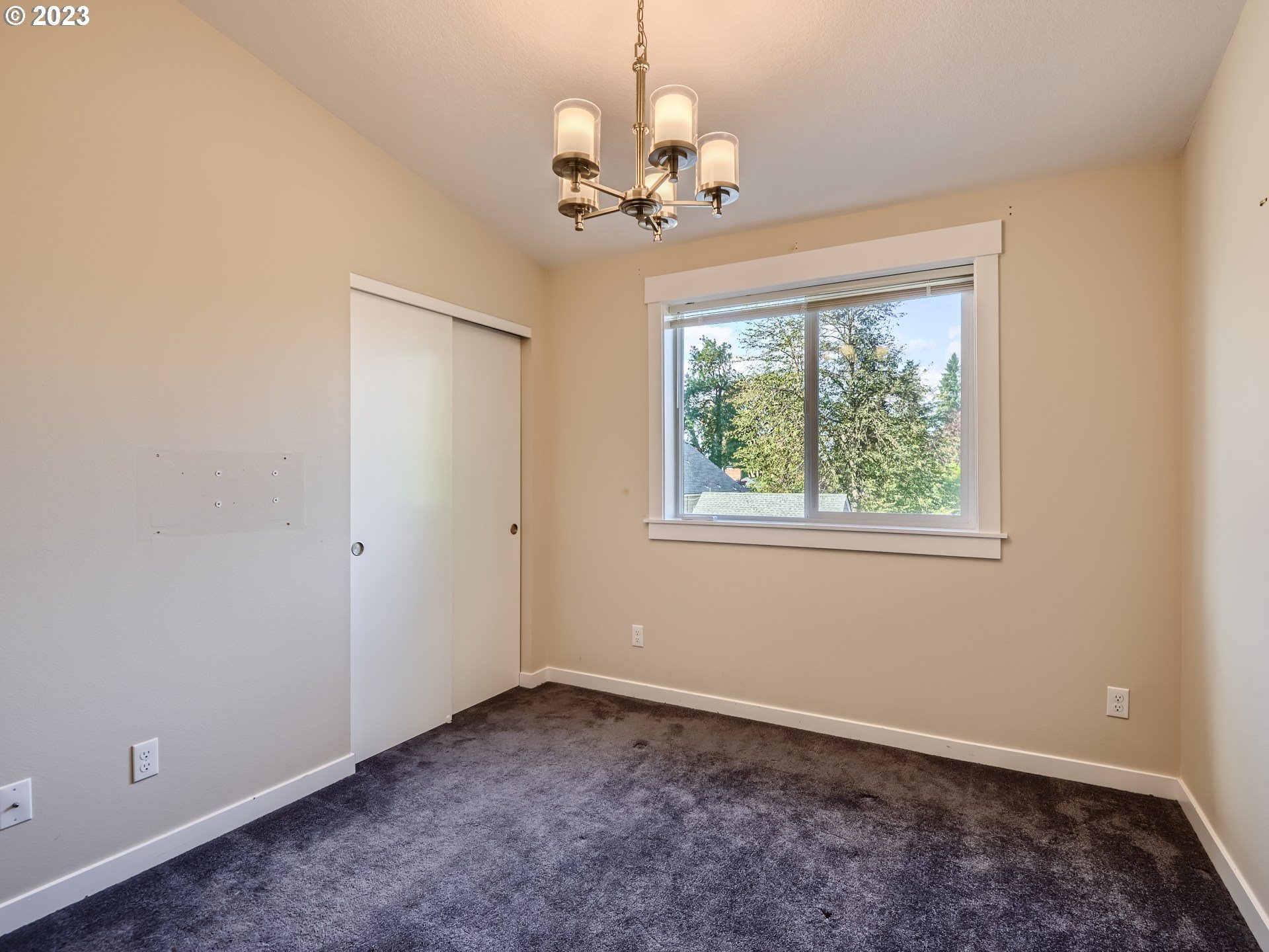 6402 Southeast 57th Avenue Portland, OR 97206 - Photo 19 of 35