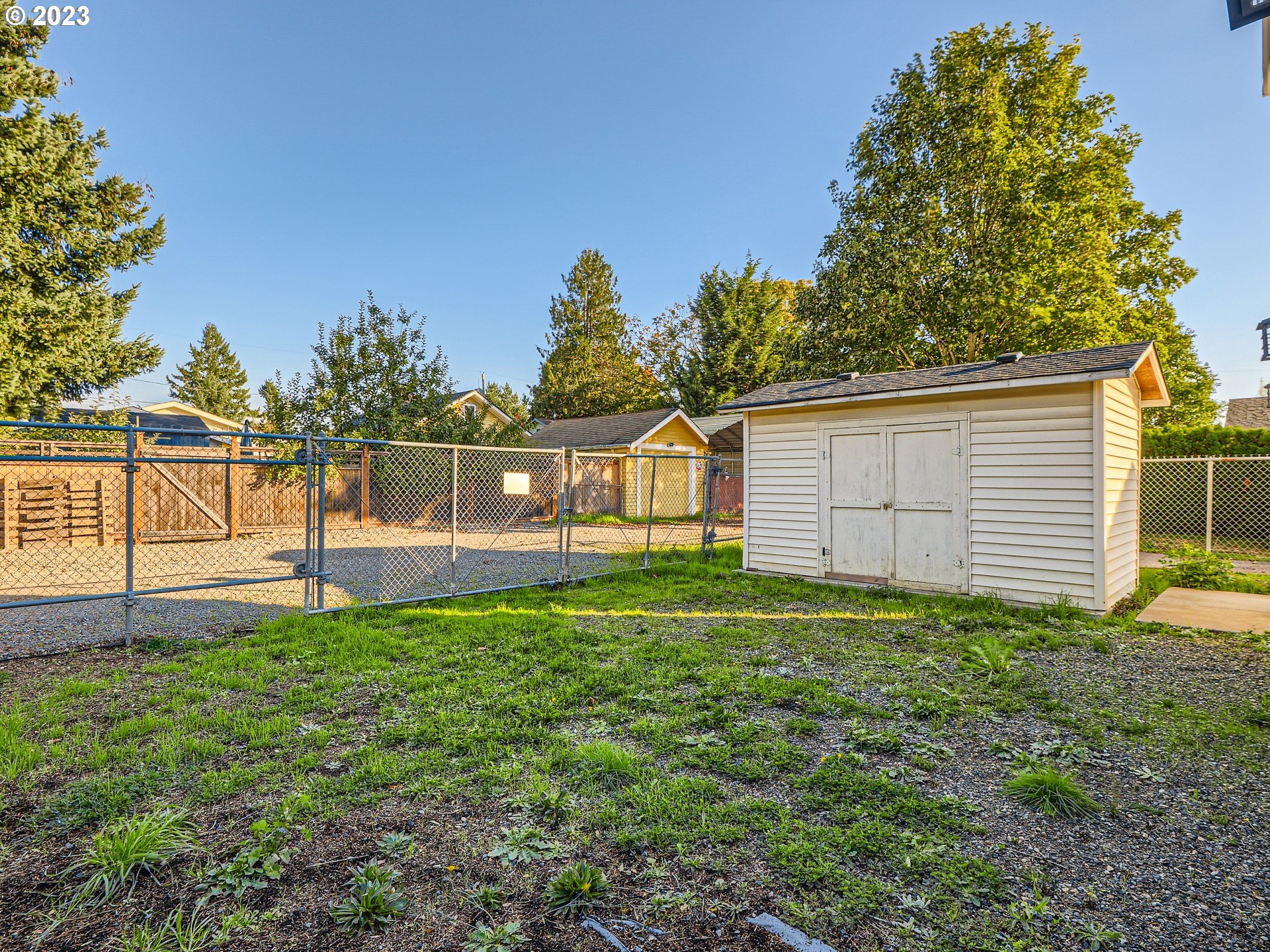6402 Southeast 57th Avenue Portland, OR 97206 - Photo 22 of 35