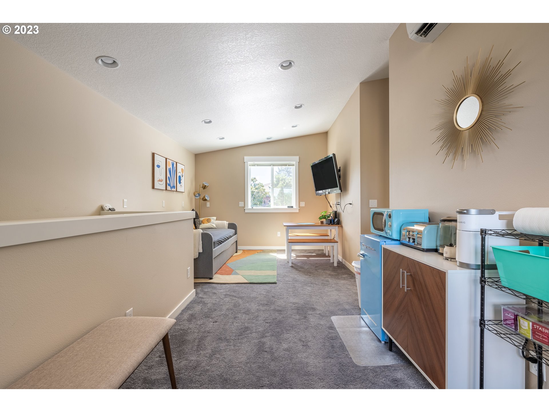 6402 Southeast 57th Avenue Portland, OR 97206 - Photo 24 of 35