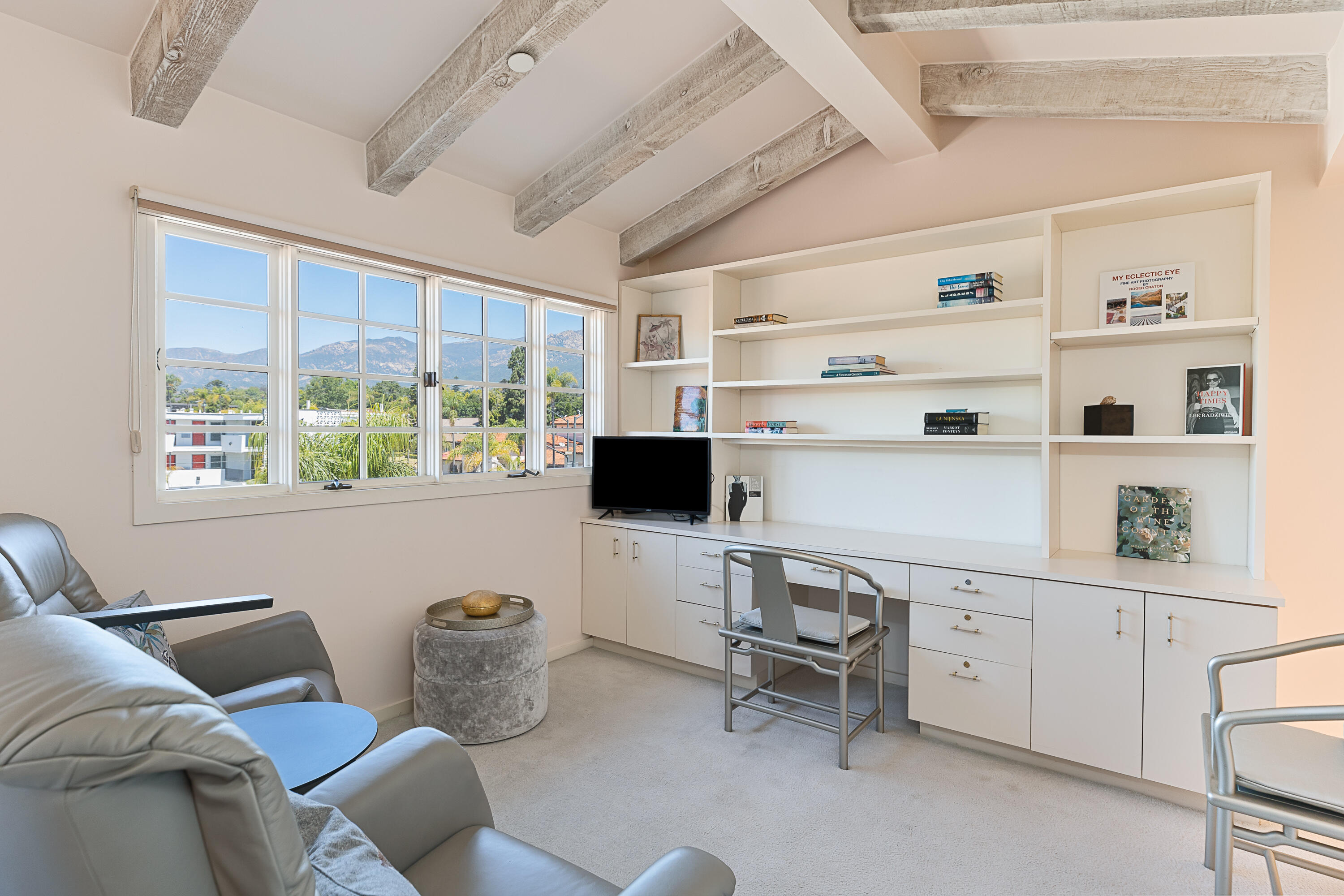 1525 State Street, Unit 306 Santa Barbara, CA 93101 - Photo 15 of 28 2nd Bedroom with Private Entrance