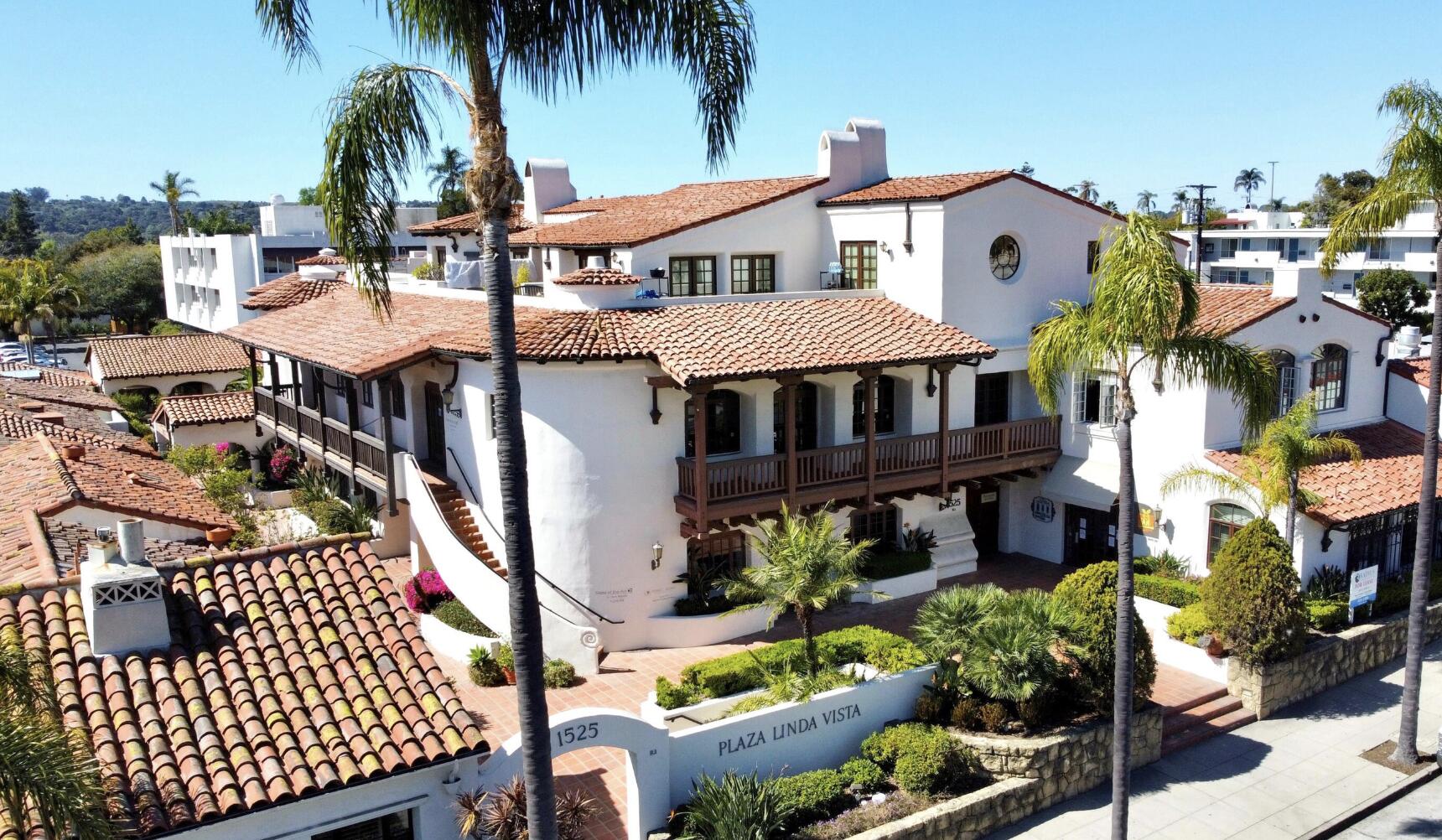 1525 State Street, Unit 306 Santa Barbara, CA 93101 - Photo 26 of 28 Plaza Linda Vista Mixed Use Bldg