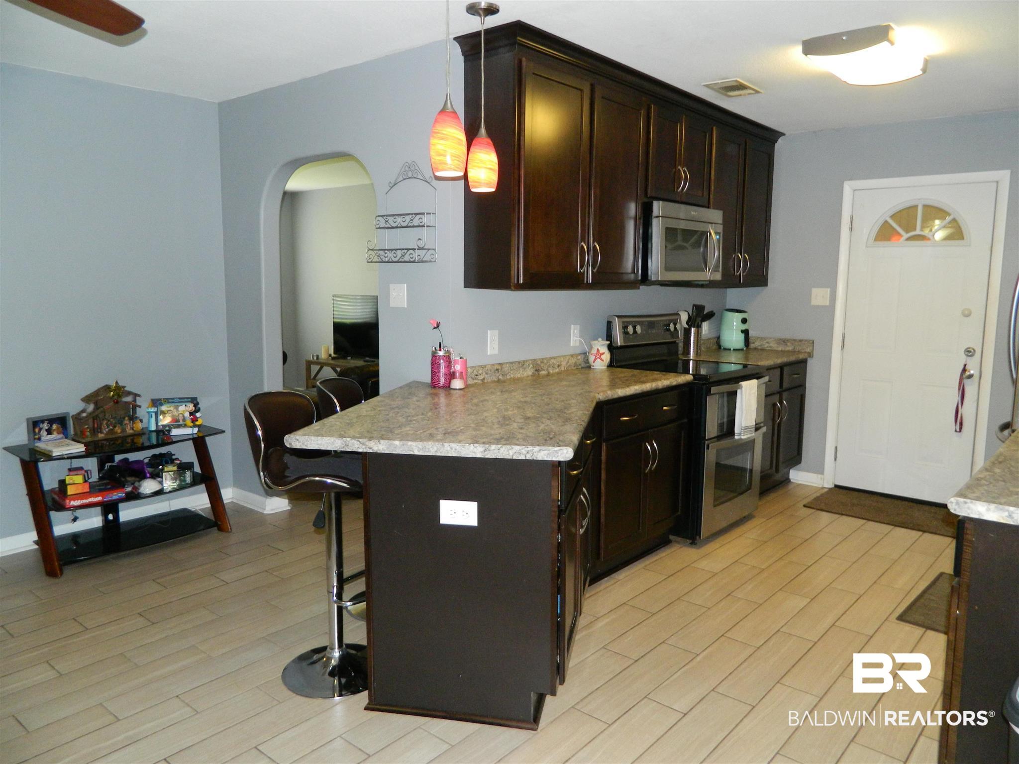 120 Vanderbilt Drive Mobile, AL 36608 - Photo 10 of 37