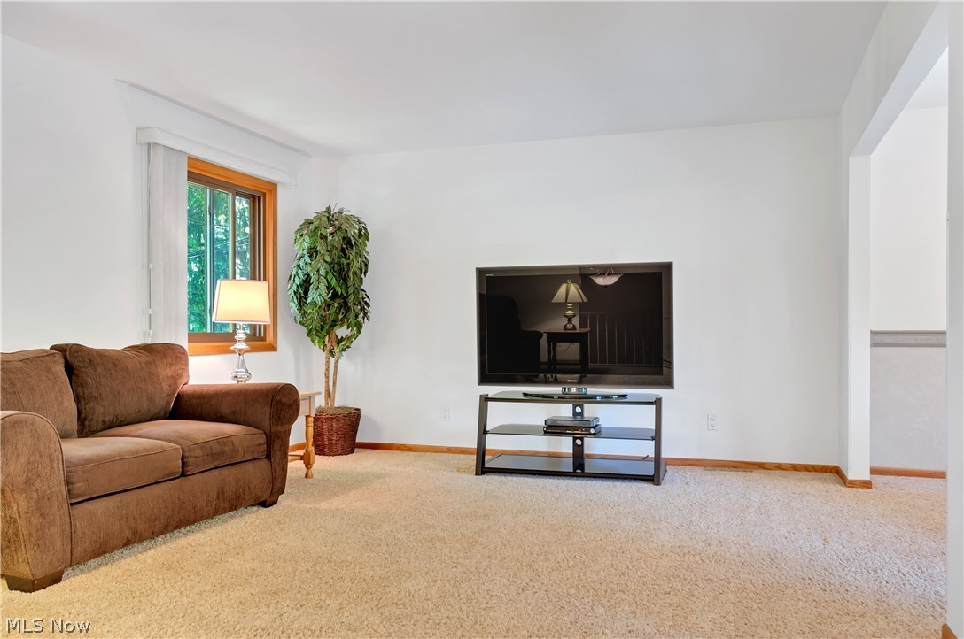 17827 Prospect Road Strongsville, OH 44149 - Photo 8 of 20 Gallery Image 8